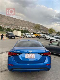 Nissan Sentra